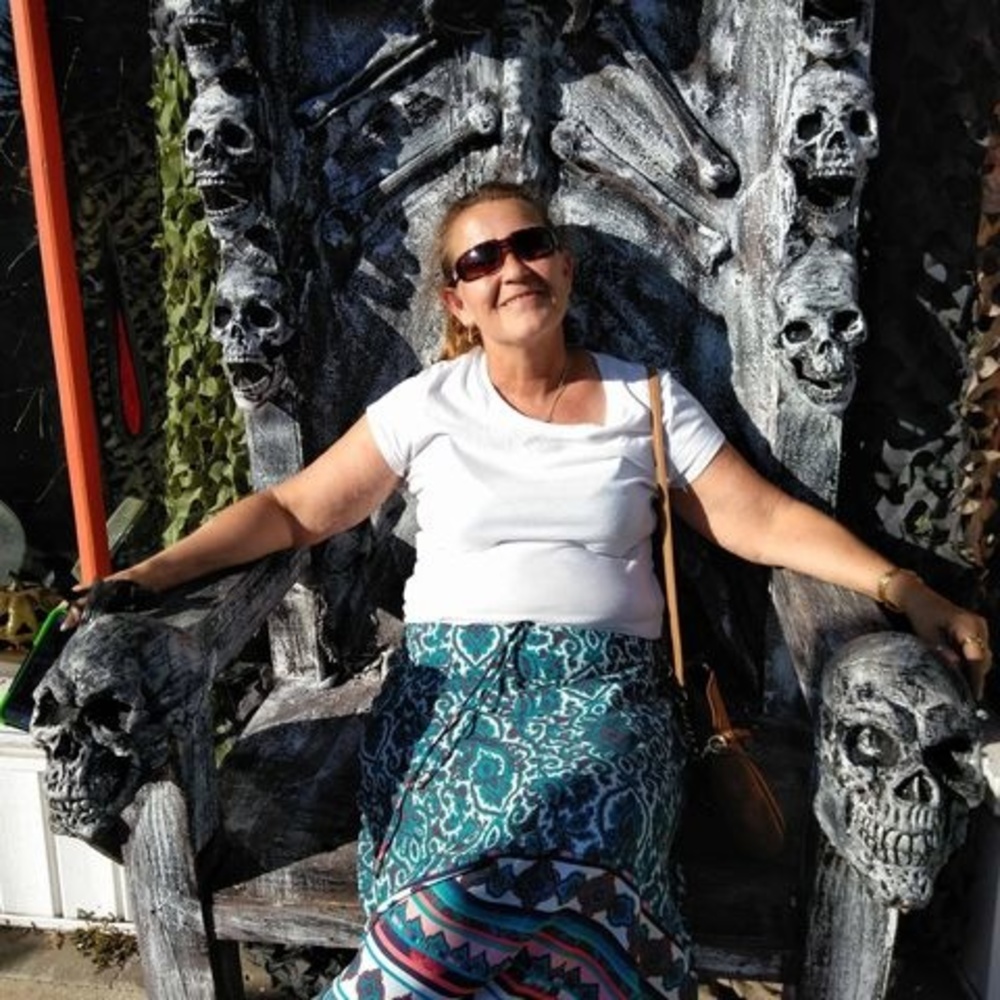 Meet your Posher, Melissa